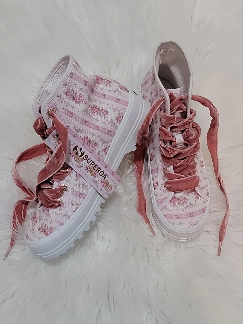 Pink Floral High-Top Sneakers with Velvet Laces - Picture 1 of 12